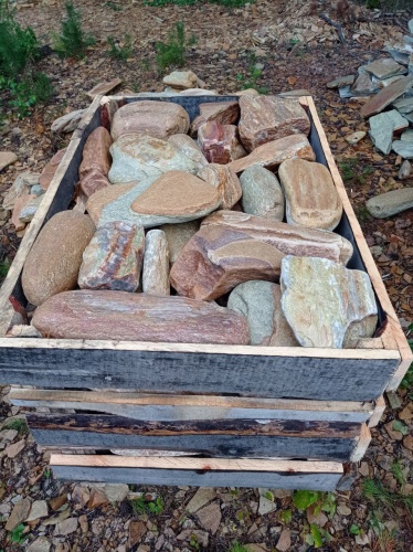 Златолит жёлтый, жёлто-зелёный глыбки и валуны для ланшафтного дизайна купить в Тульской области