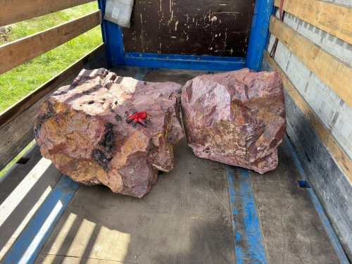 Ландшафтные глыбы красно-фиолетовые 200-1000 килограмм купить в Тульской области