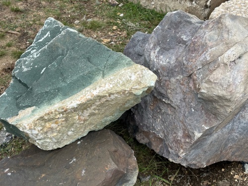 Камни для ландшафтного дизайна зелёные 10-60 килограмм купить в Тульской области