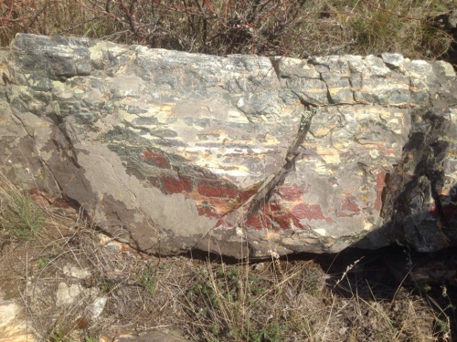 Гигантские зелёные валуны для ландшафтного дизайна весом более 5 тонн купить в Тульской области