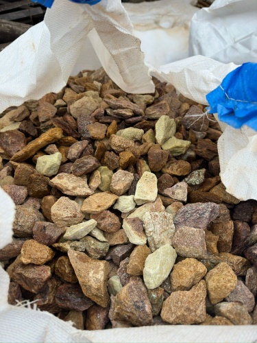 Златолит персиковый декоративная каменная крошка купить в Тульской области