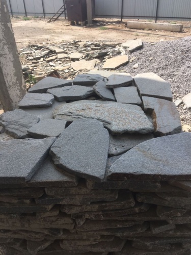 Златолит серебристый галтованный для лестниц купить в Тульской области