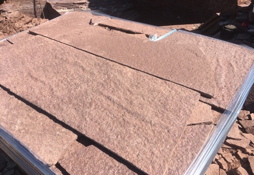 Плитняк лемезит бордовый для ступеней 20-25 мм купить в Тульской области